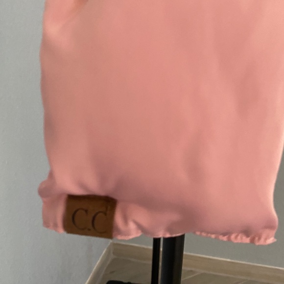 Puffy scarf - Picture 1 of 2